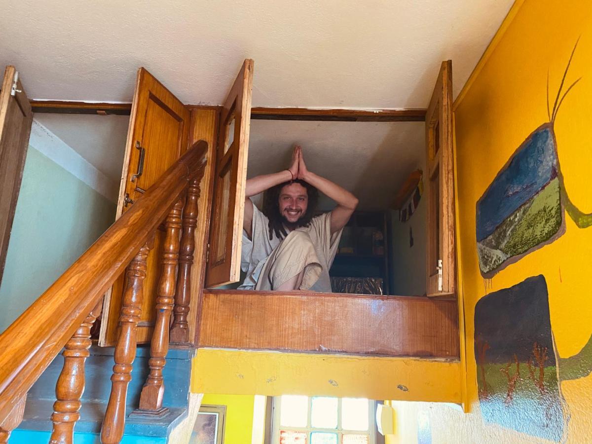Yog Hostel Kathmandu Bagian luar foto
